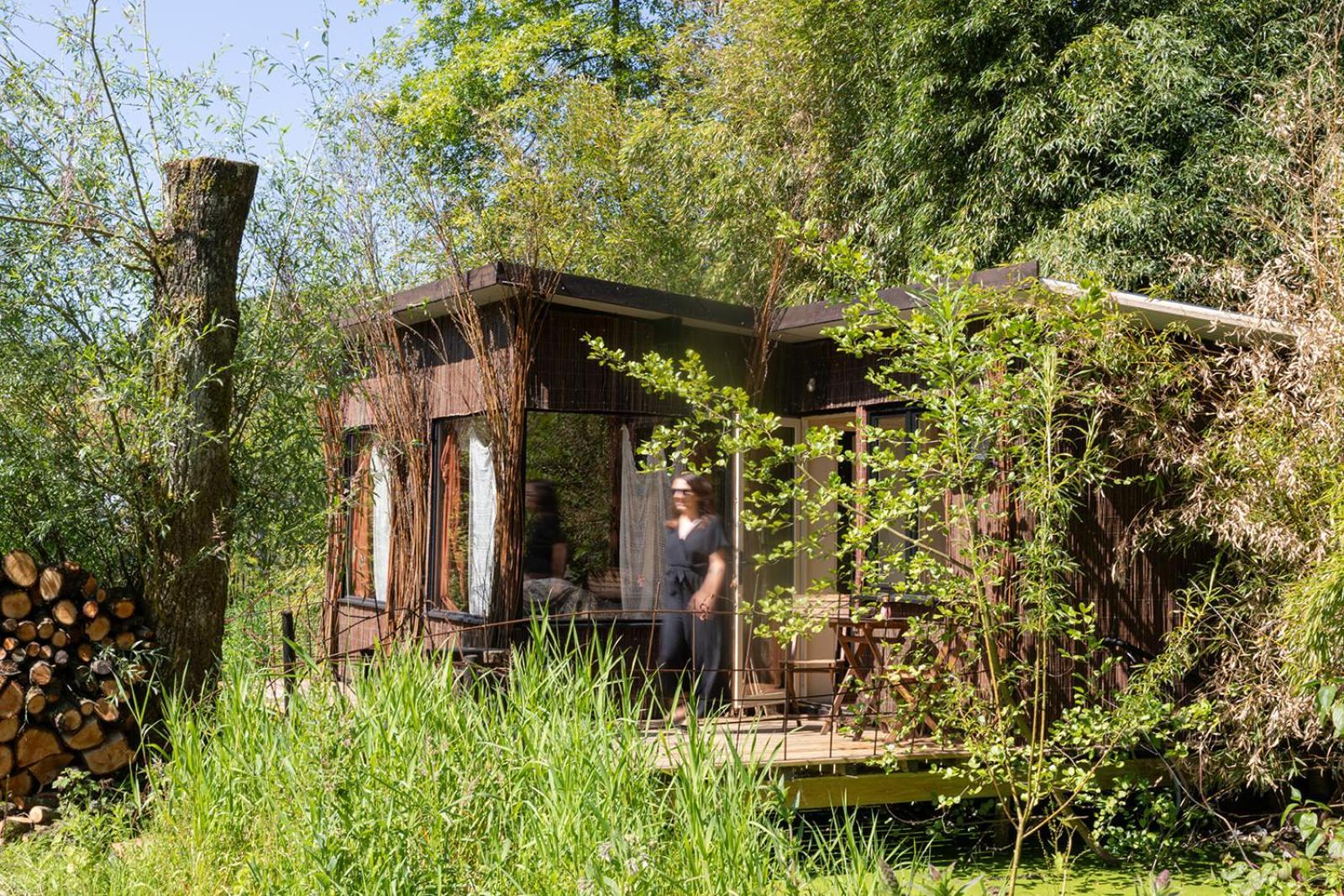 Les Cabanes Des Marais La Madelaine-sous-Montreuil Exterior foto